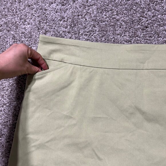 Coral Bay Womens Sz L Light Green Skirt Hidden Elastic Waist NWT - Picture 3 of 9